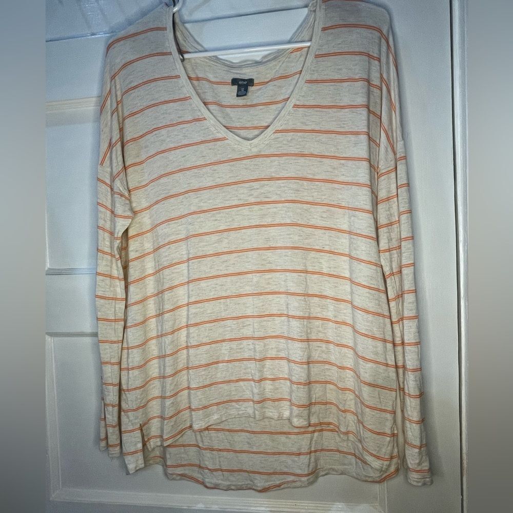 Aerie Small Cream Heather top with orange stripe